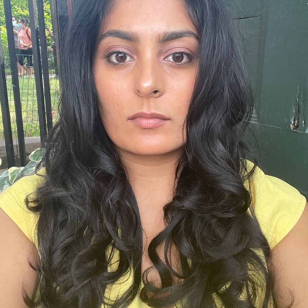 Meet your Posher, Ahilya